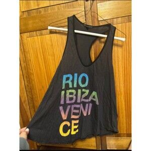 Tank top (truly madly deeply) -urban outfitters